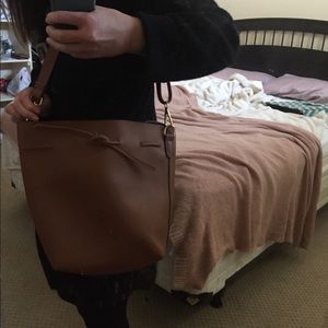 Meet your Posher, Marissa